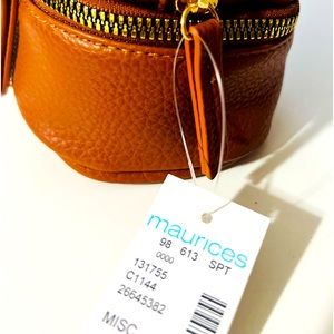 “Maurice’s” NEW WITH TAGS * Toiletry/Makeup Bag**